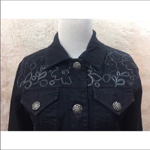 Chicos Platinum Dark Jean Jacket Embroidered Small